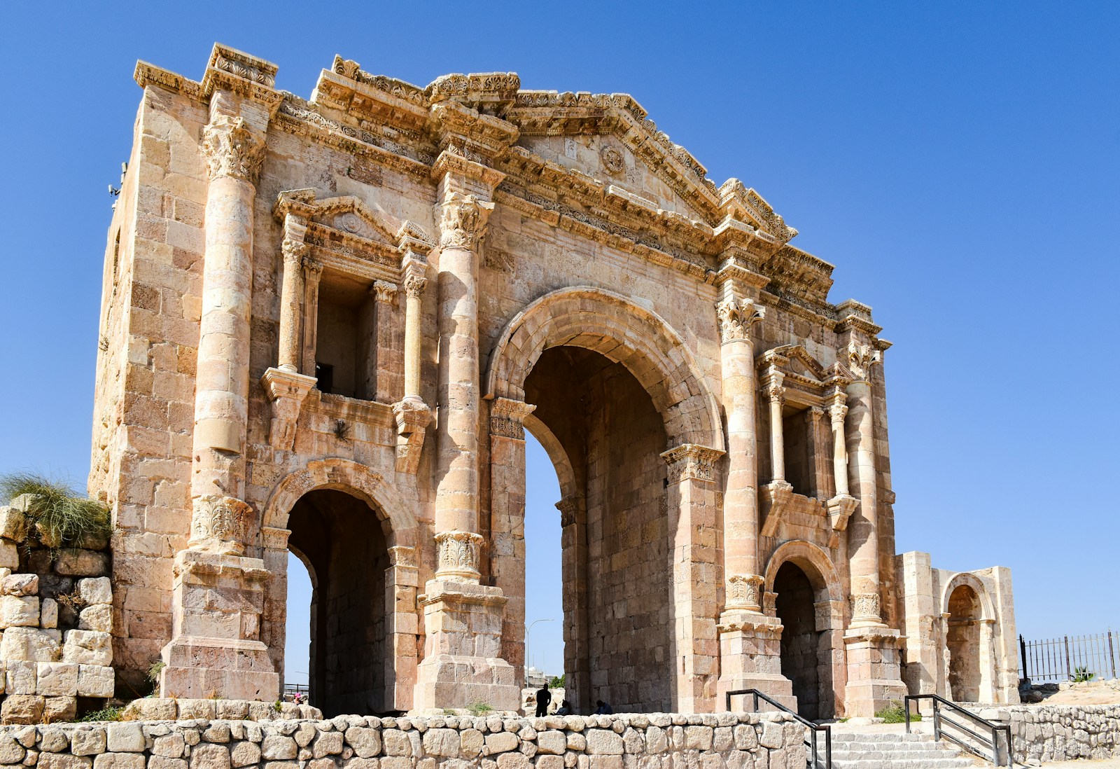 DAY 2- AMMAN CITY TOUR- JERASH